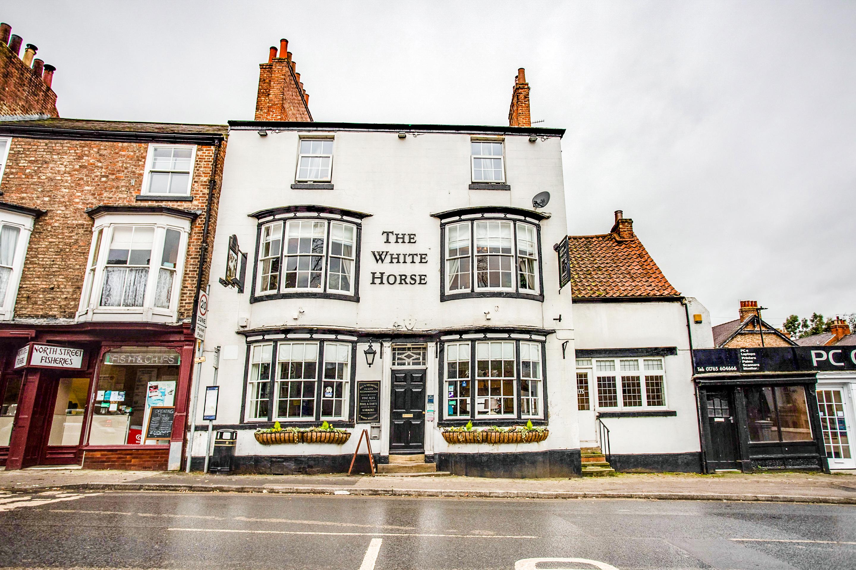 מלון Oyo The White Horse, Ripon North Yorkshire מראה חיצוני תמונה